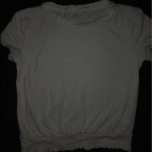 Women’s white SO crop top
